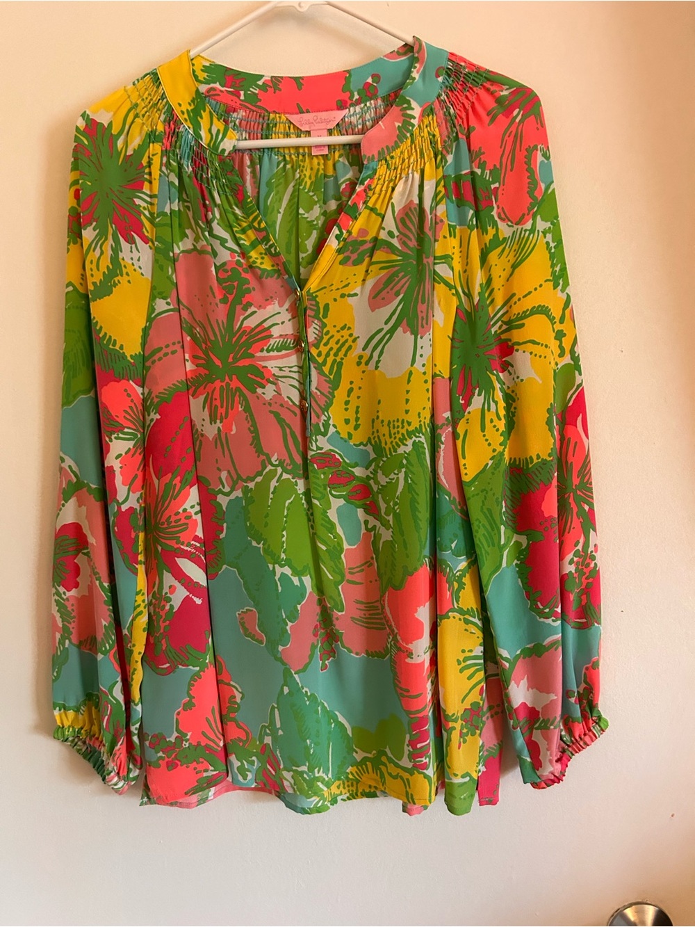 Lilly Pulitzer silk long sleeved blouse